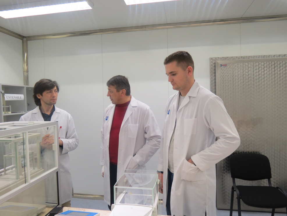 Echipament nou, proiect dotarea laboratoarelor INM