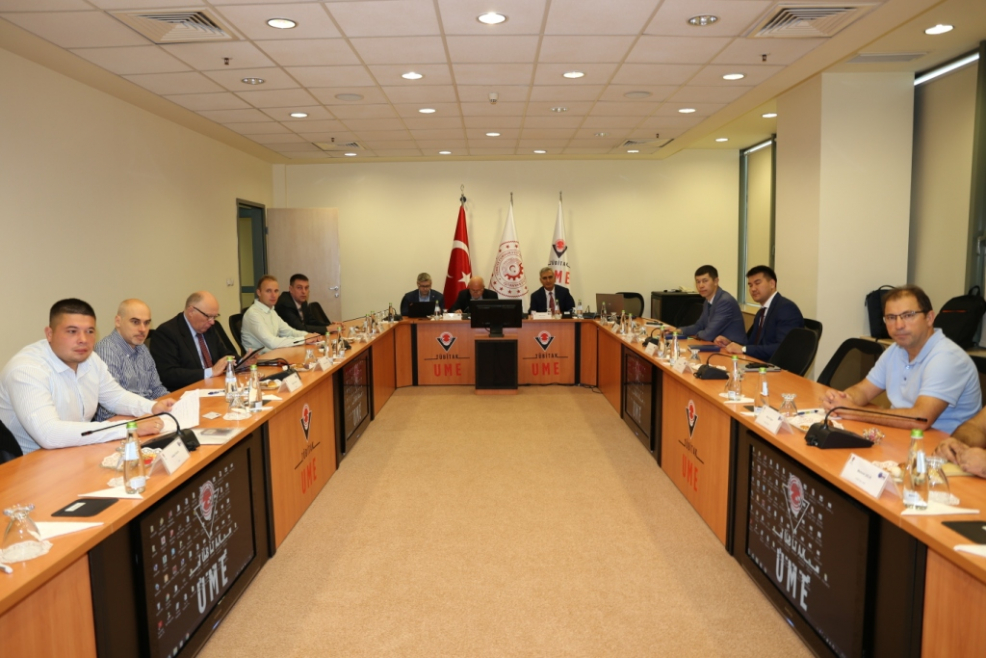 INM at the COOMET TC 1.11 ”Time and Frequency” meeting